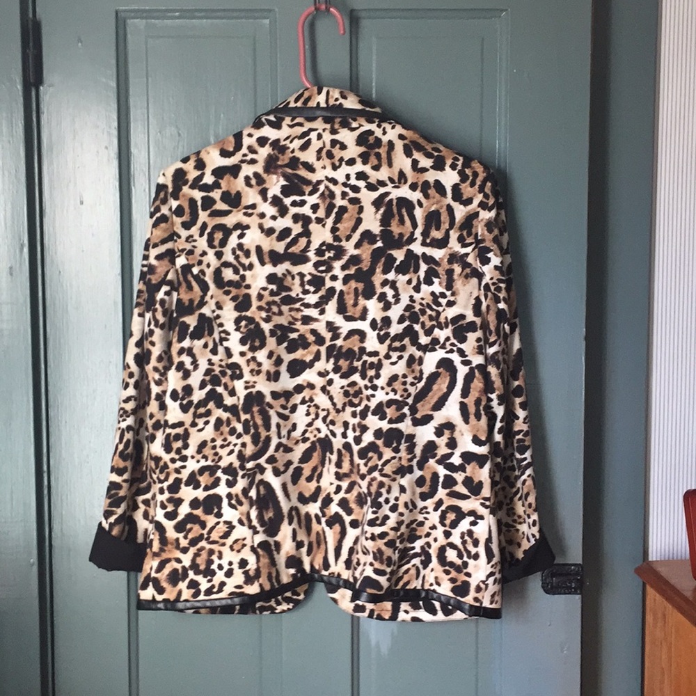 Chico’s blazer - Picture 2 of 3